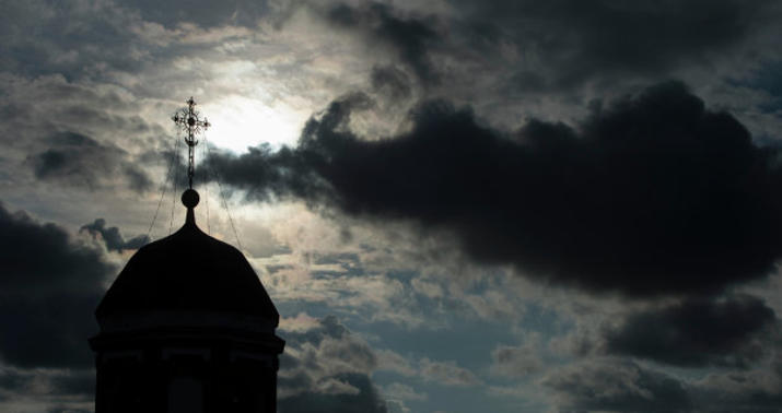 Ermənistanda kilsəyə məxsus tarixi abidələrin özgəninkiləşdirilməsinə qadağa qoyuldu